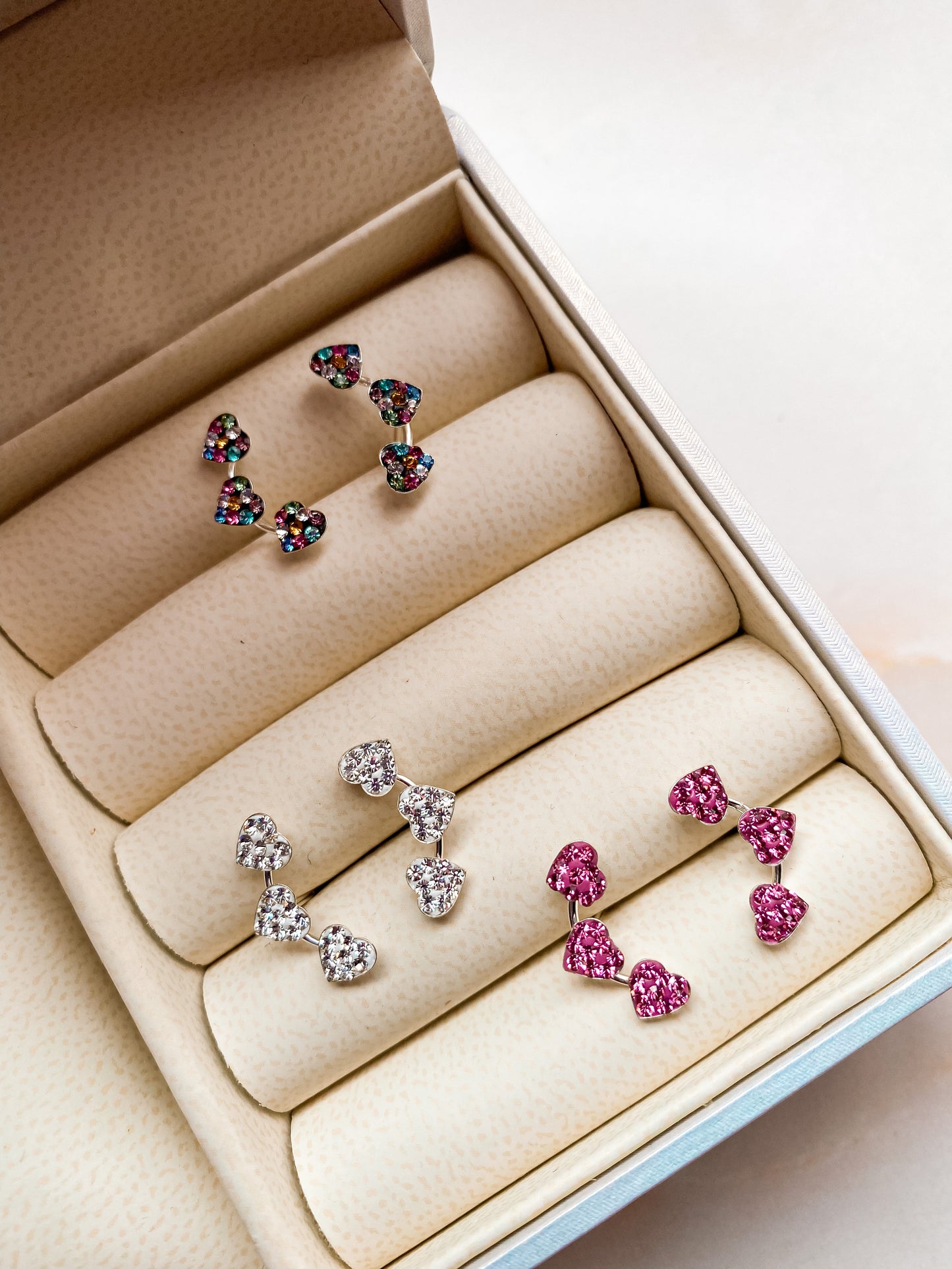 Trepadores multicolores