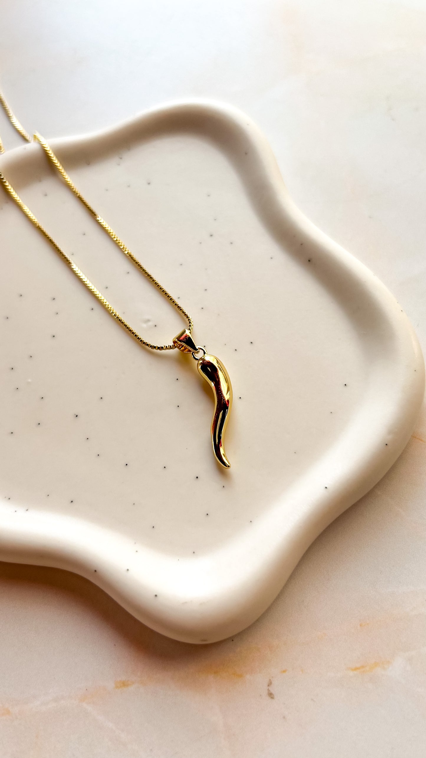 Collar spicy dorado