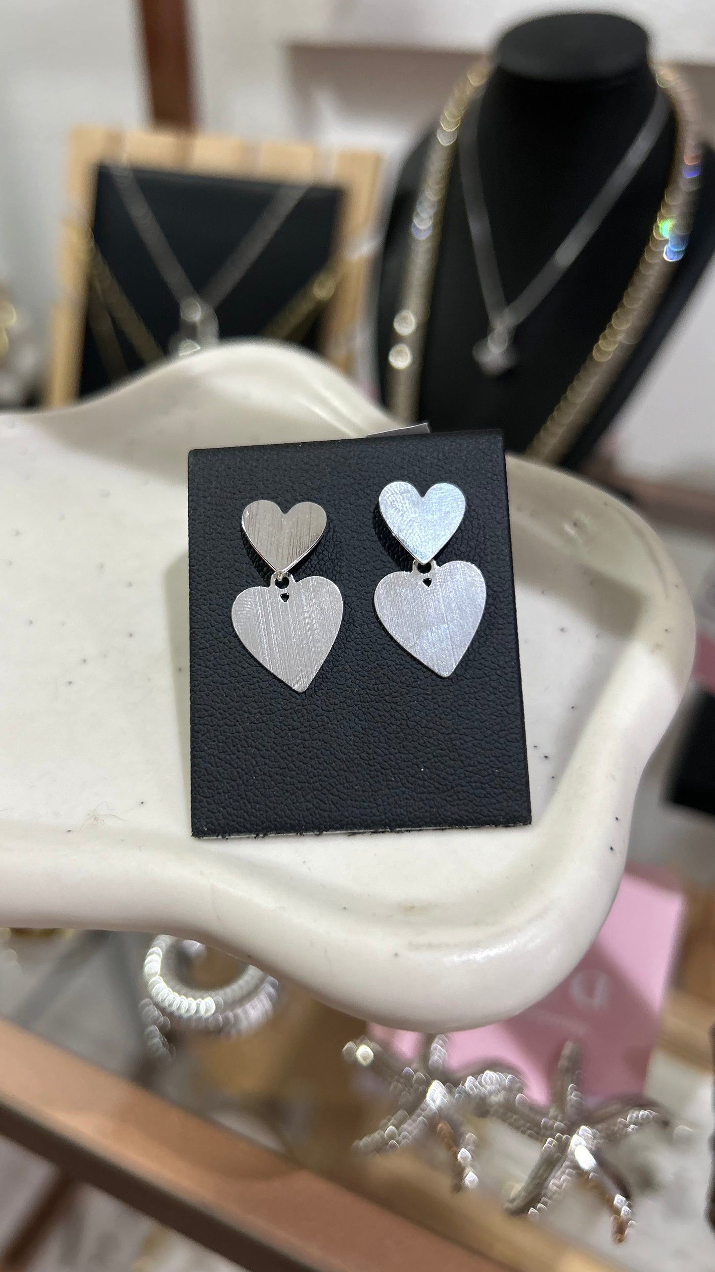 Aros doble corazón colgante